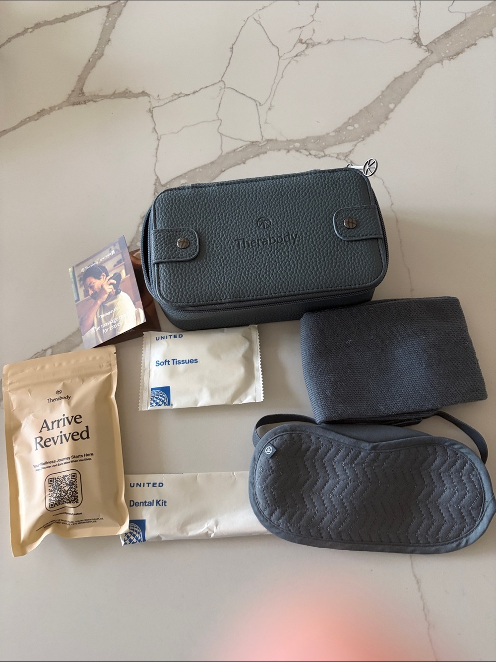 United Airlines Therabody Accessory Kit in Dark Gray